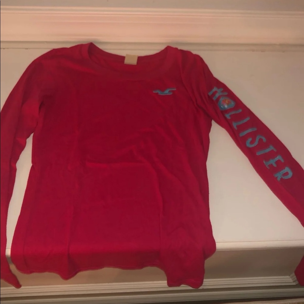 Hollister Longsleeve Tee